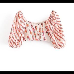 Strangers and lovers top